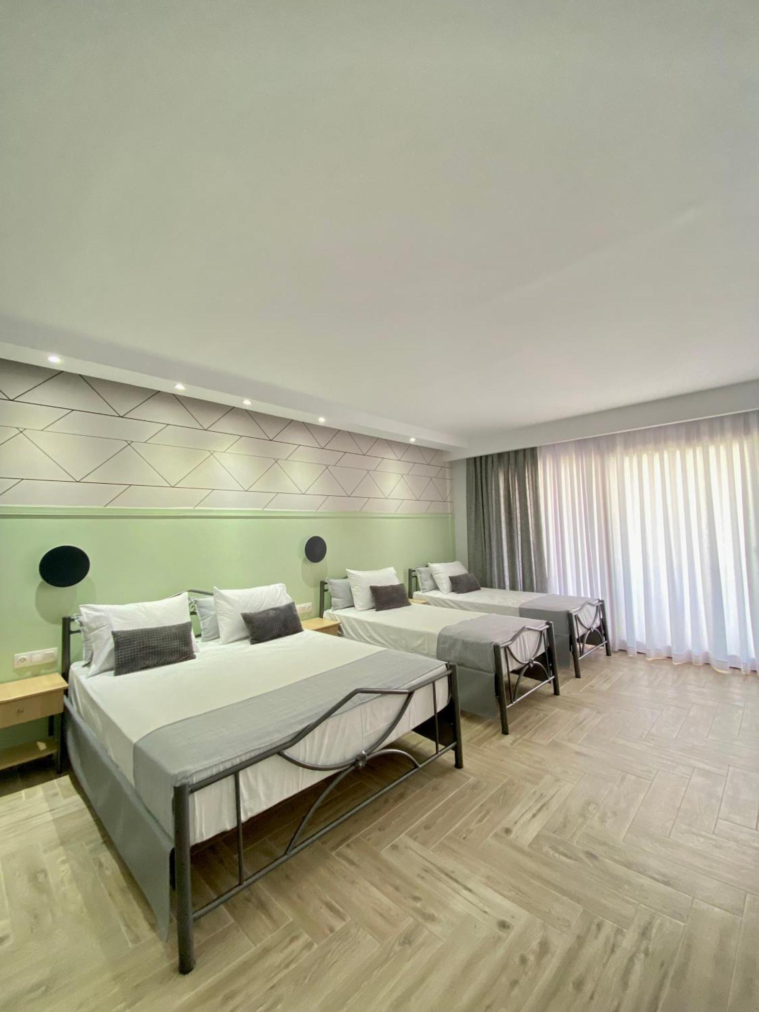 Thea Apartments Skála Marión Екстериор снимка