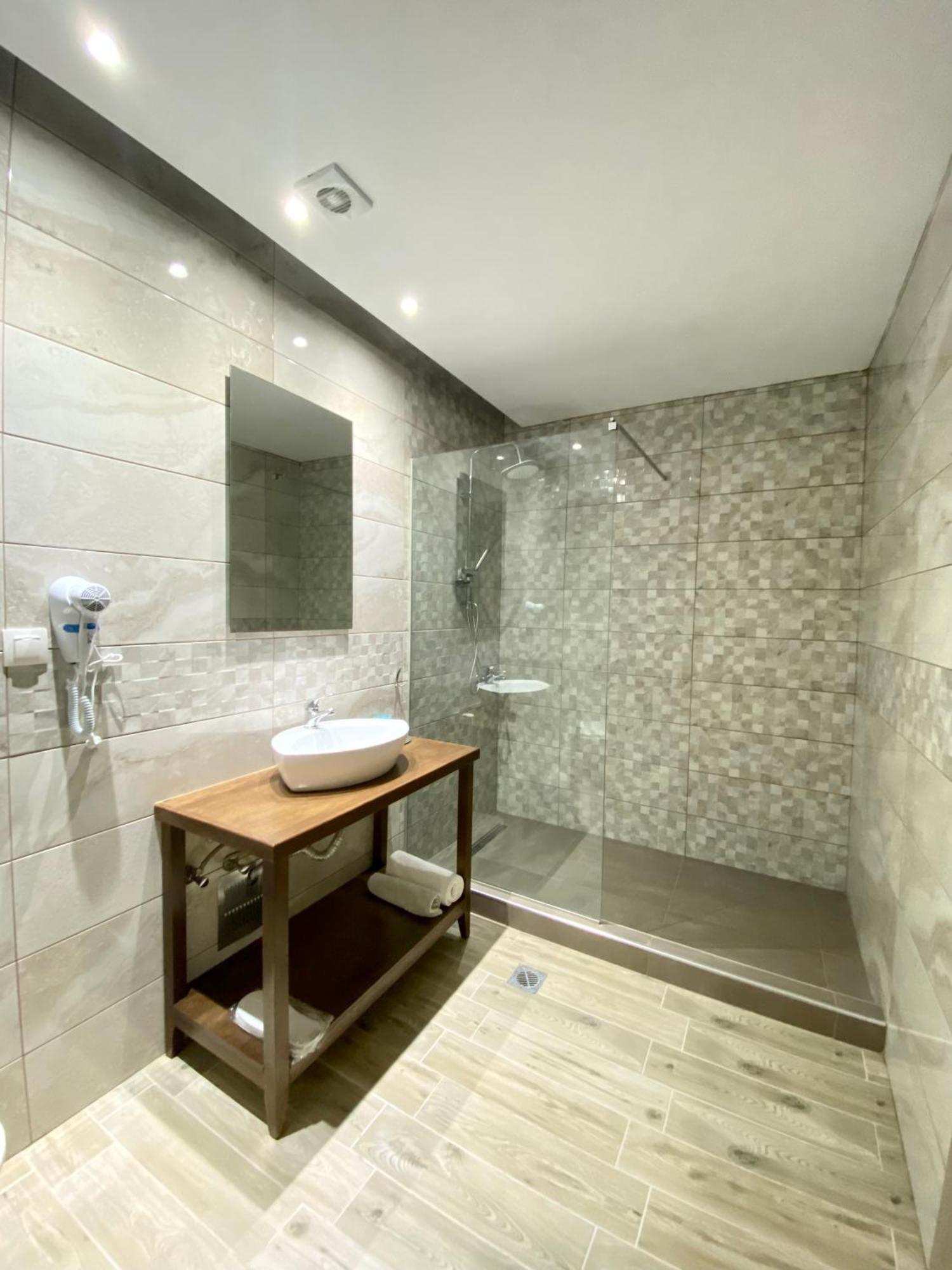 Thea Apartments Skála Marión Екстериор снимка