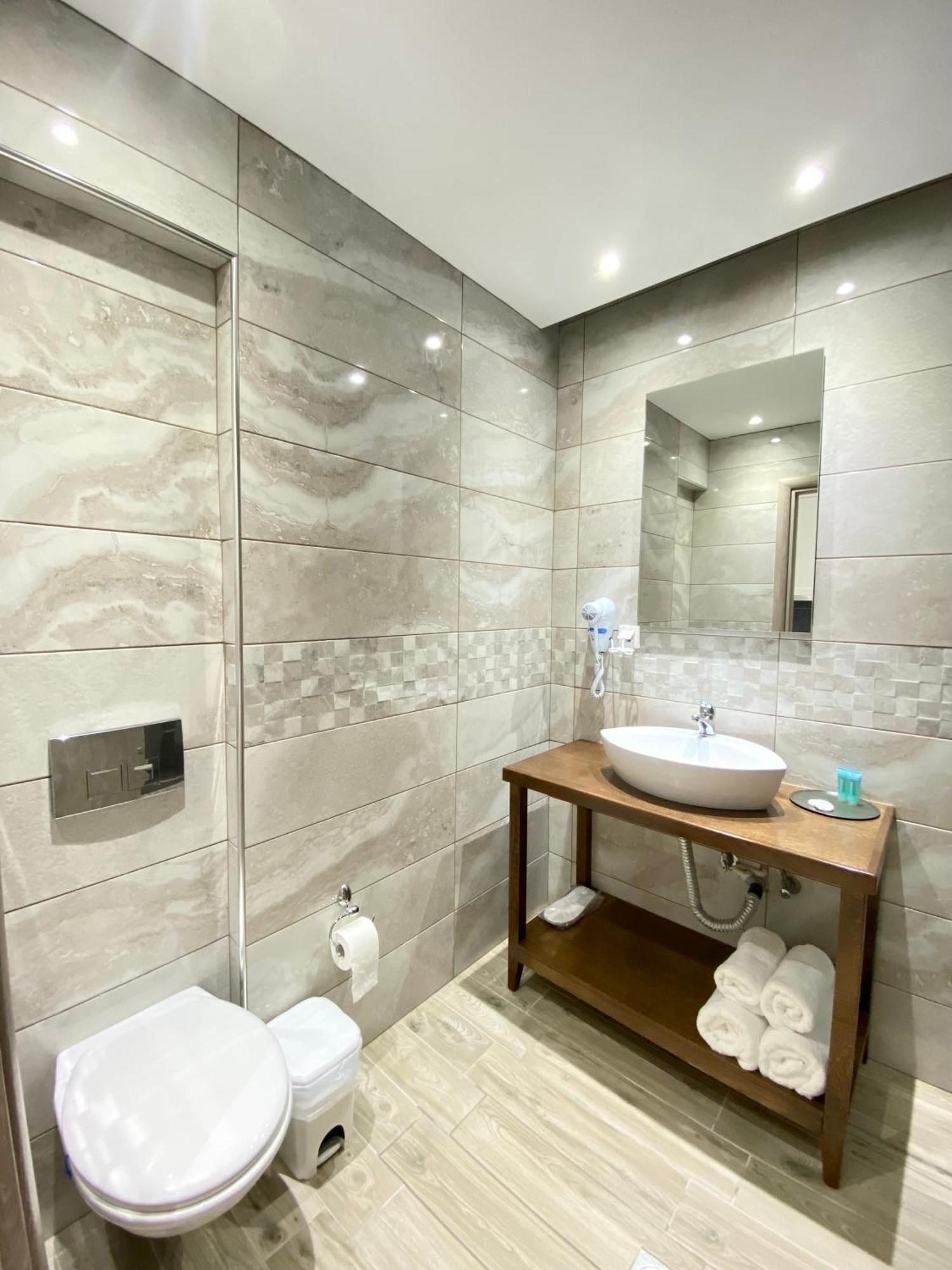 Thea Apartments Skála Marión Екстериор снимка
